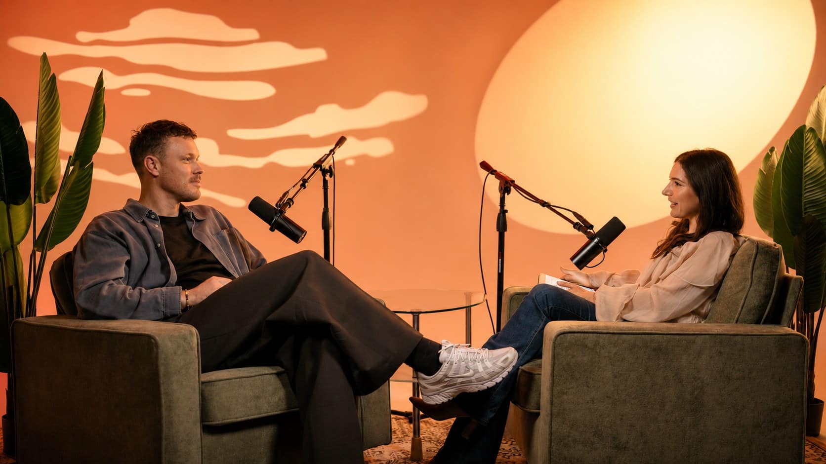 Horizon, an immersive creative podcast space in use at VibeShack Studios SF